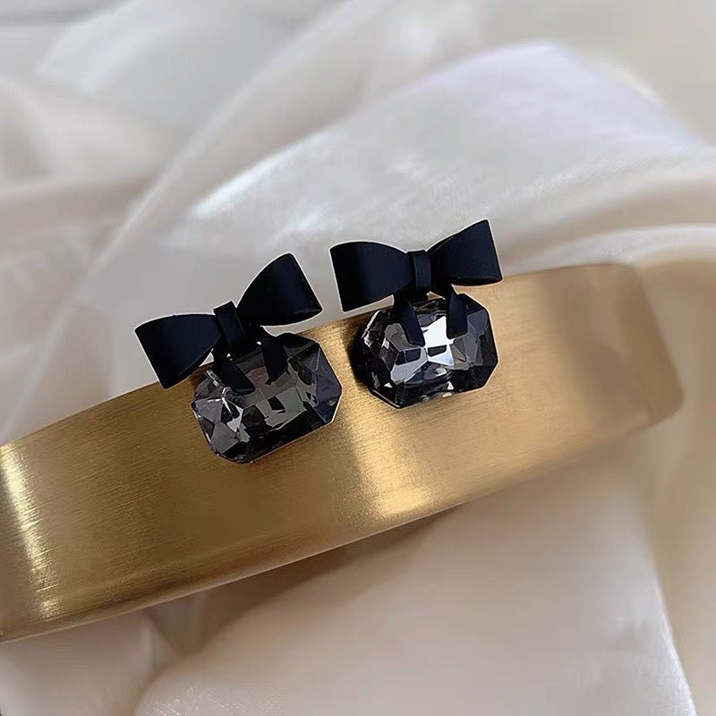 Black Crystal Bow Studs - SandyKandy