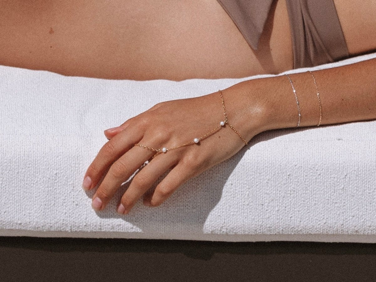 Bobbi Hand Chain - SandyKandy