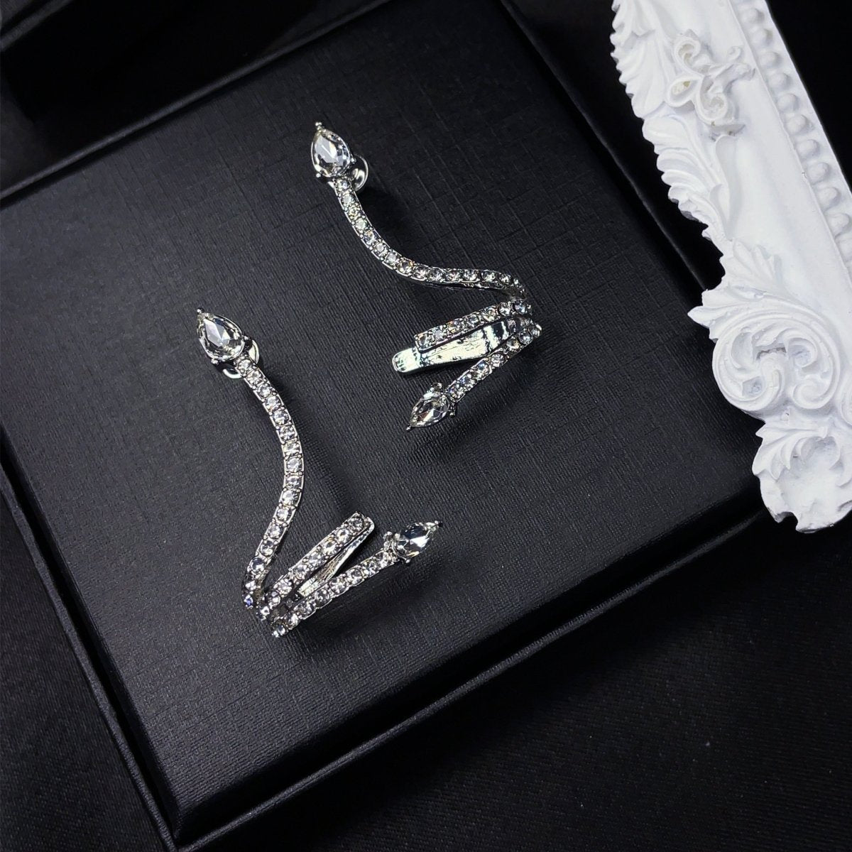 Crystal Serpent Ear Cuffs - SandyKandy