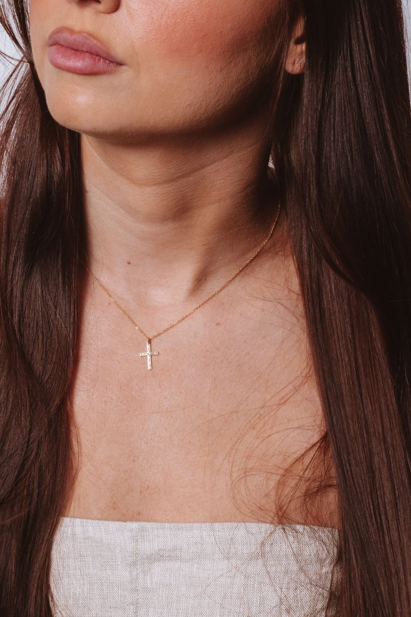 Levi Cross Necklace - SandyKandy