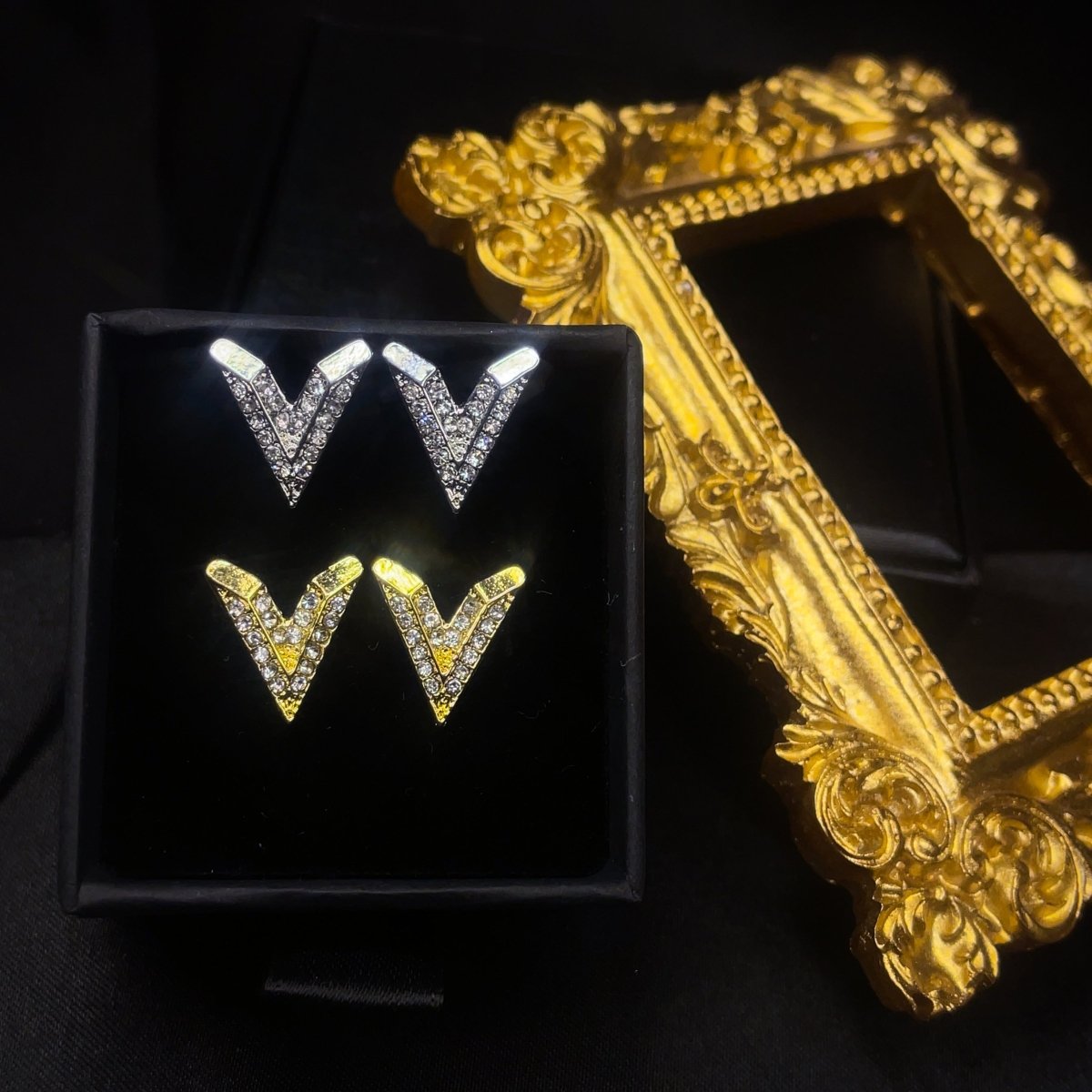 Victory Studs - SandyKandy