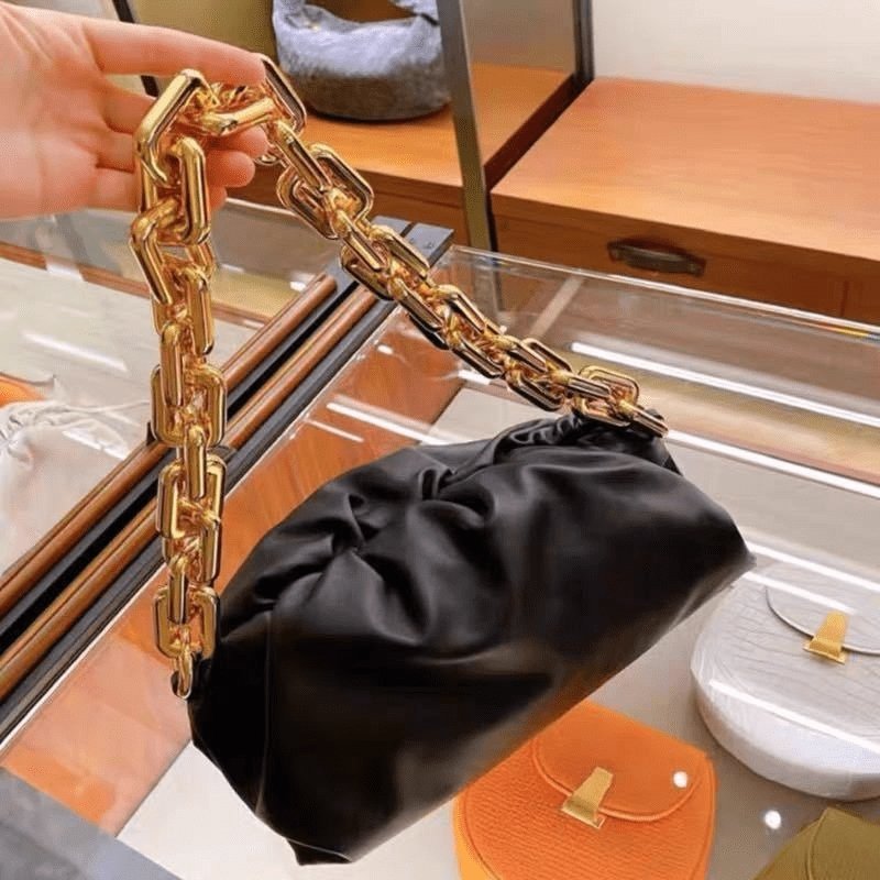 Casual Thick Chain Crease Design Solid Color Shoulder Handle Bag | SandyKandy Limited Co